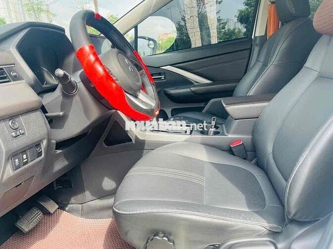 Mitsubishi Xpander 2024 Premium 1.5 AT - 20000 km