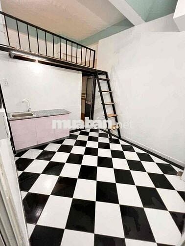 PHÒNG CÓ GÁC NỘI THẤT CƠ BẢN CÁCH IUH- VLU 5p ĐI XE - GÒ VẤP