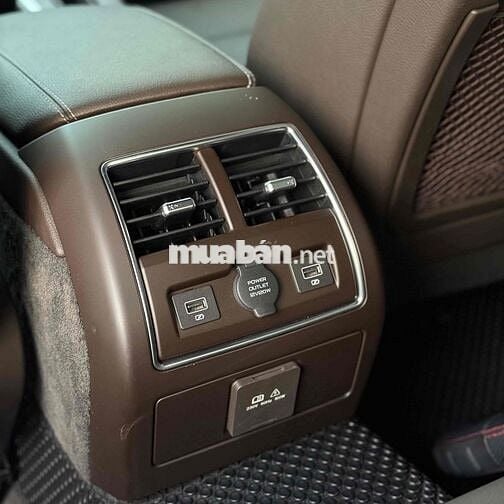 VinFast Lux A2.0 2022 A2.0 Tiêu chuẩn - 71000 km