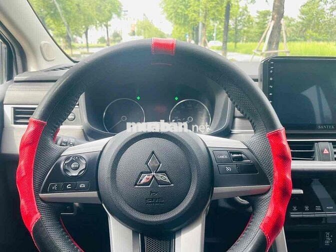 Mitsubishi Xpander 2024 Premium 1.5 AT - 20000 km