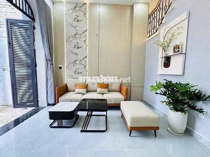 Bán nhà trệt lầu, 2 phòng ngủ, gần bến xe buýt Thới An, Quận 12.