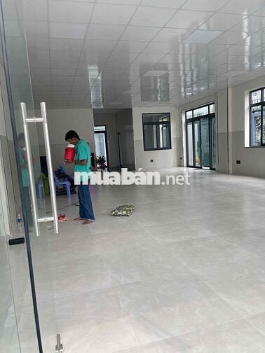 Chính Chủ Cho Thuê 34 Phạm Văn Chiêu 8x18