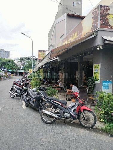 Nhà mặt tiền đường số Lý Phục Man Quận 7. KDBB đỉnh. 5,4*20,6. 9,3 tỷ.