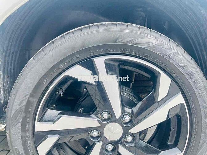 Mitsubishi Xpander 2024 Premium 1.5 AT - 20000 km