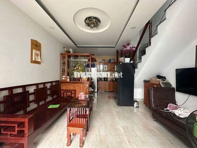 QM Cho thuê nhà nguyên căn có sân vườn ngay trung tâm Nha Trang