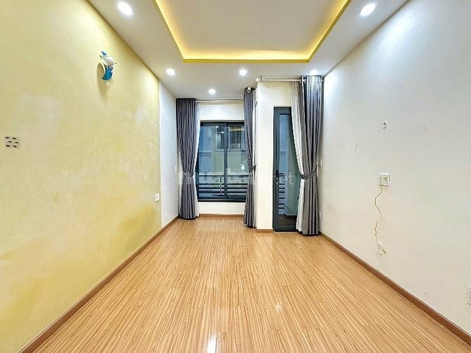 Nhà Cao cấp 4 Lầu Nguyễn Công Hoan, P7, Q.Phú Nhuận.
