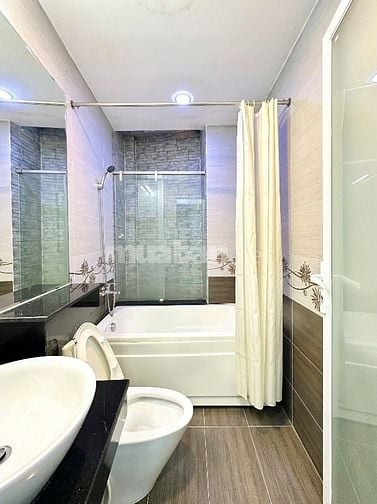 Nhà Cao cấp 4 Lầu Nguyễn Công Hoan, P7, Q.Phú Nhuận.