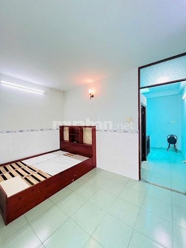 Bán nhà 1058B Trường Sa, Q3. vị trí VIP CÁCH Mặt tiền Trường Sa 10m