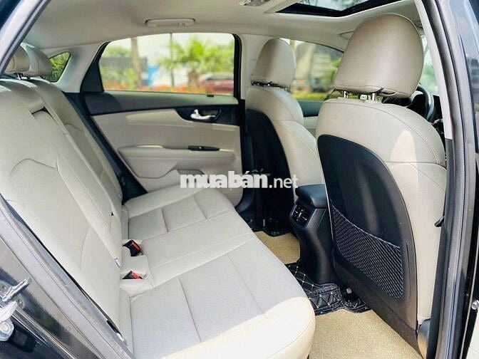 Kia Cerato 1.6 Luxury – 2020