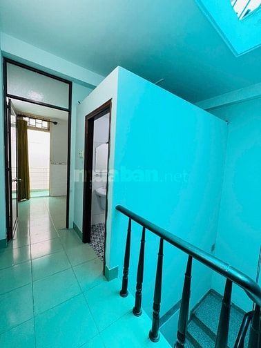 Bán nhà 1058B Trường Sa, Q3. vị trí VIP CÁCH Mặt tiền Trường Sa 10m