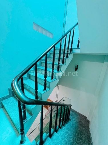 Bán nhà 1058B Trường Sa, Q3. vị trí VIP CÁCH Mặt tiền Trường Sa 10m