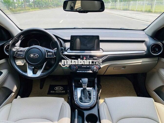 Kia Cerato 1.6 Luxury – 2020