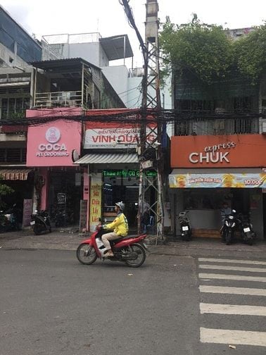 CHÍNH CHỦ BÁN MẶT TIỀN : 134 NGÔ QUYỀN , F5 Q10 , TPHCM
