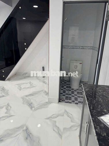 Nhà sân trước 2m Huỳnh Tấn Phát Quận 7