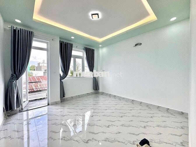 🔥STUDIO BAN CÔNG MÁY LẠNH NỘI THẤT ĐẦY ĐỦ GẦN LÊ THỊ RIÊNG