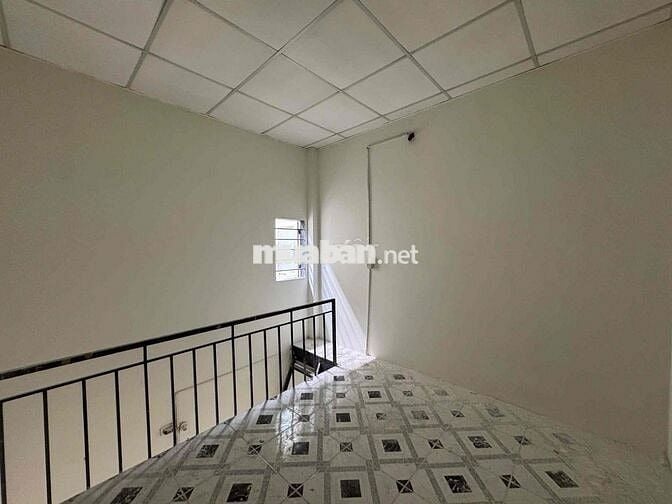 Phòng Trọ Giá Rẻ Cửa Sổ Trời, Gác Cao Đứng Được Gần Công Viên Phần Mềm