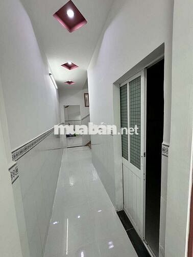 BÁN NHÀ G TÊN LỬA-BXMT-100m2-2 TẦNG-2 MẶT HẺM 5M THÔNG-KO QH-4,8TỶ TL