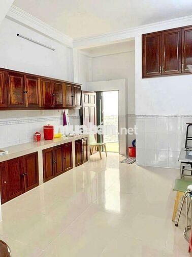 Nhà 1 trệt 3 lầu sân thượng hẻm 118 đường số 8 BHH B bình tân