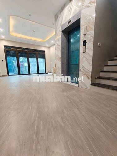 Bán nhà Ngõ 63 phố Cổ Linh Thạch Bàn.Ngõ ô tô vào nhà 6T mới Thang máy