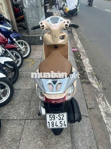 Honda lead Fi 2016 mới 90% biển số thành phố