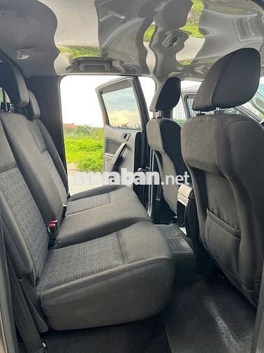Ford Ranger 2022 XLS 2.2L tự động 1 cầu rất đẹp