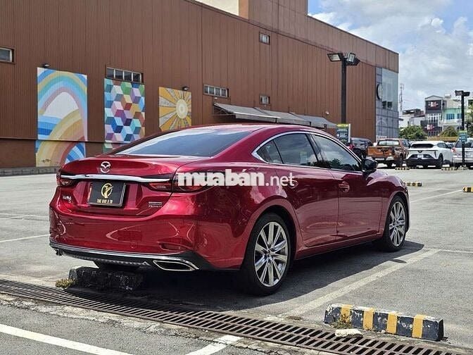 MAZDA 6 2023 Signature Premium 2.5 AT - 15000 km