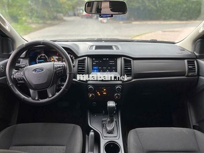 Ford Ranger 2022 XLS 2.2L tự động 1 cầu rất đẹp