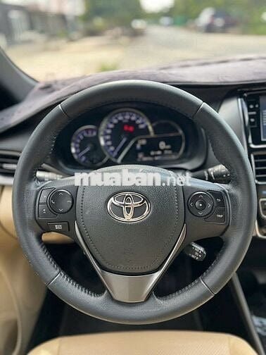 Toyota Yaris 1.5G 2022 - siêu lướt, còn quá xá mới