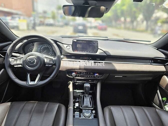 MAZDA 6 2023 Signature Premium 2.5 AT - 15000 km