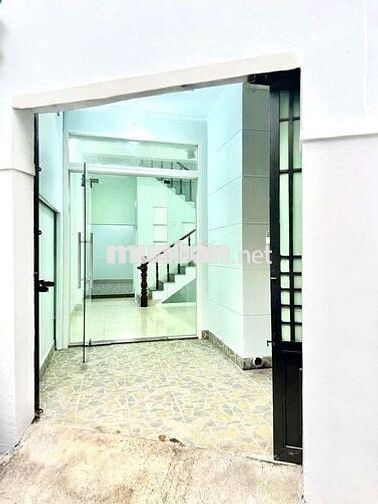 NHÀ ĐƯỜNG SỐ 4 LINH TÂY -DT 65M +2 PN, 2WC + NỘI THẤT