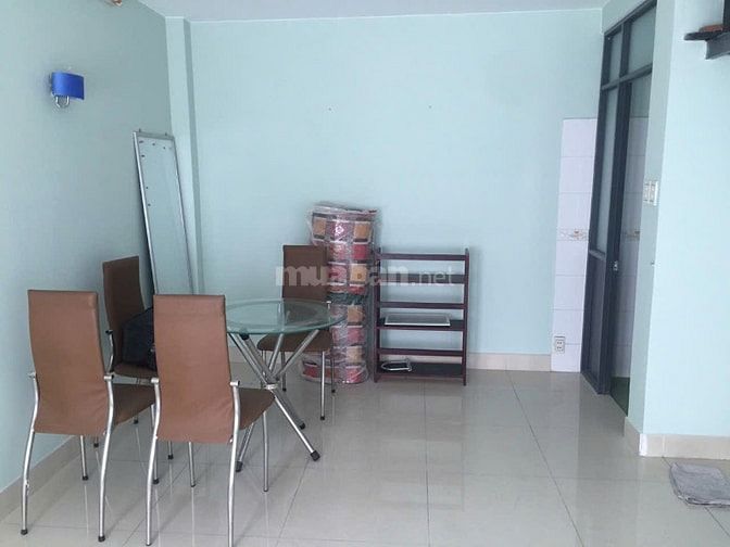 Chính chủ cho thuê nhà 186/10 Trần Quang Khải, Quận 1, trệt, 3 lầu