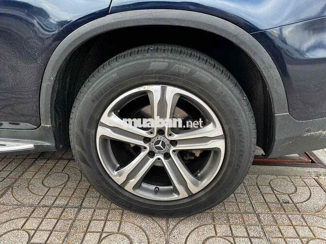 Mercedes Benz GLC Class 2019 - 67000 km