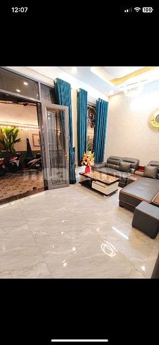 Cho thuê nhà phố Quang Trung, full nội thất, ở ngay, giá rẻ sinh viên
