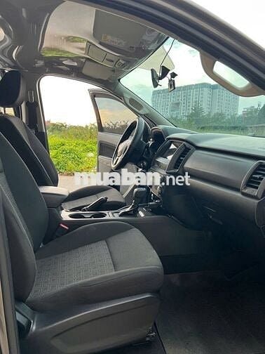 Ford Ranger 2022 XLS 2.2L tự động 1 cầu rất đẹp