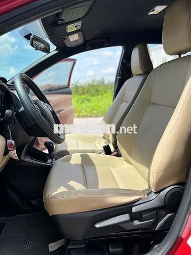Toyota Yaris 1.5G 2022 - siêu lướt, còn quá xá mới