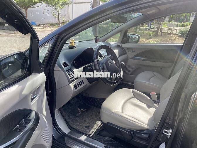 Mitsubishi Grandis 2006  - 126000 km