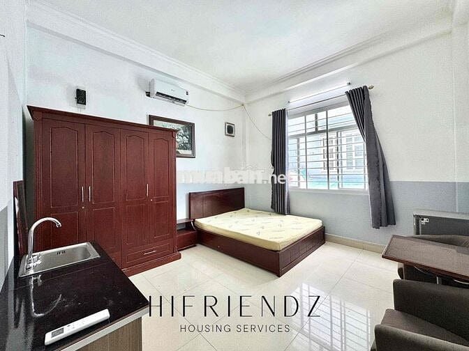 STUDIO FULL NỘI THẤT MỚI XÂY CÓ CỬA SỔ GẦN ĐẠI HỌC VĂN HIẾN CÔNG THƯƠN