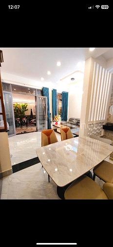 Cho thuê nhà phố Quang Trung, full nội thất, ở ngay, giá rẻ sinh viên