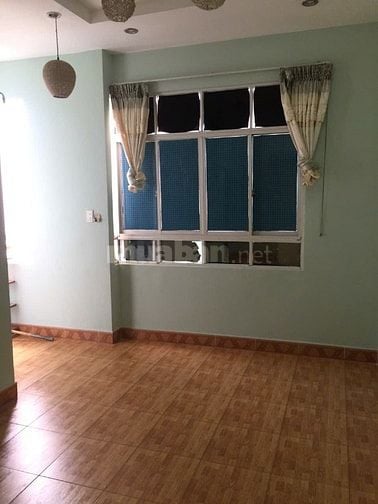 Chính chủ cho thuê nhà 186/10 Trần Quang Khải, Quận 1, trệt, 3 lầu
