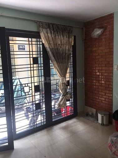 Chính chủ cho thuê nhà 186/10 Trần Quang Khải, Quận 1, trệt, 3 lầu