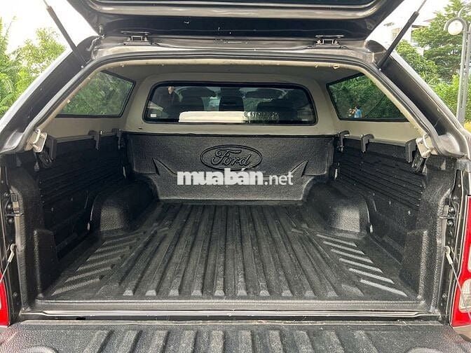 Ford Ranger 2022 XLS 2.2L tự động 1 cầu rất đẹp