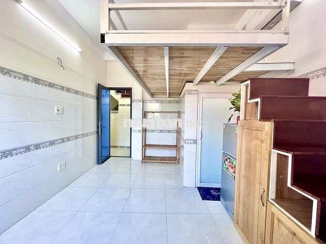 DUPLEX FULL NỘI THẤT Ô TÔ TẬN NHÀ NGAY ĐH VĂN HIẾN