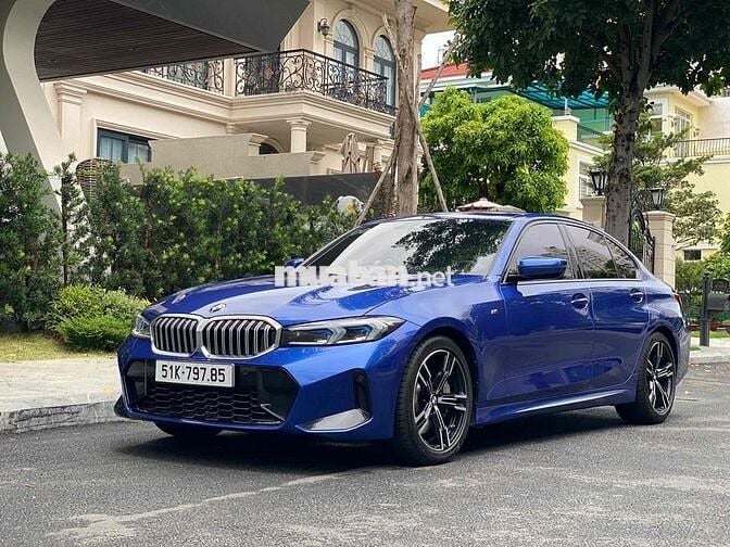 BMW 3 Series 2023 330i M Sport - 4500 km
