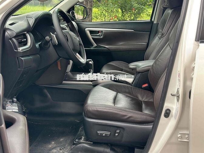 Toyota Fortuner 2020 2.4G 4x2 AT - 107000 km