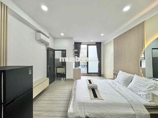Căn Hộ Studio Ban Công 25m2 - Máy Giặt Riêng - Gần UEH, Huflit