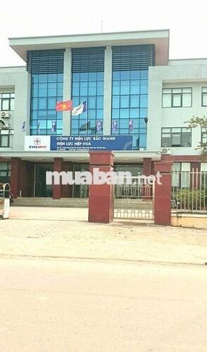 TÔI bán lô đất 6*18m mặt vành đai gần hồ điều hoà TT Thắng giá 4.3 tỷ