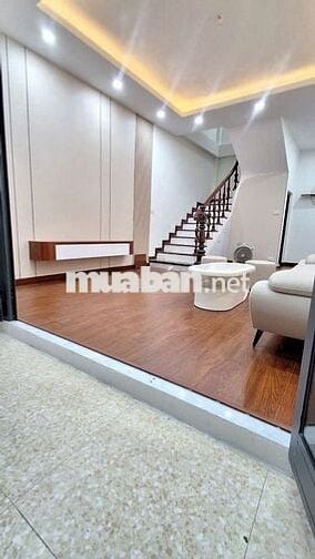 Chính chủ bán nhà phố Trung Phụng - Đống Đa giá 8,48 Tỷ. DTSD 36m x6T