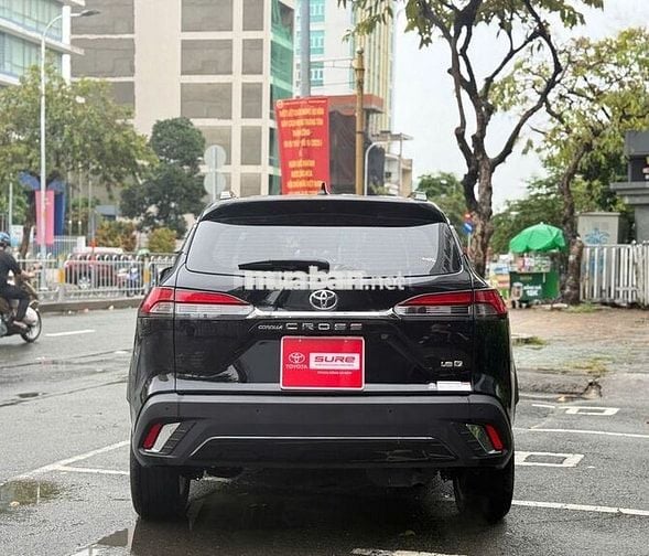Corolla Cross 2023 1.8V - 19.000 km- Màu Đen
