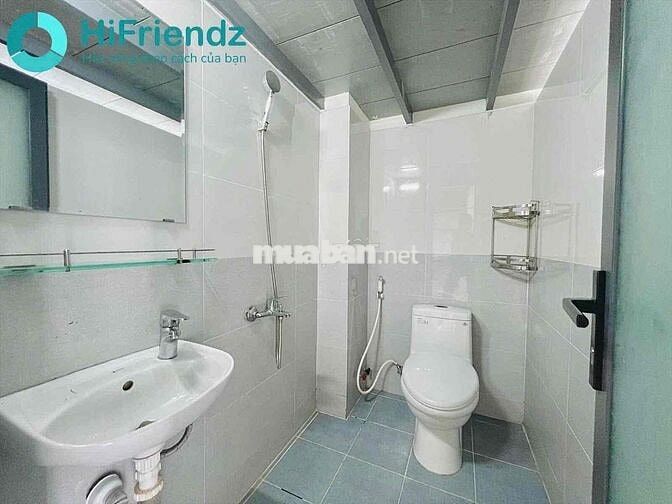 Phòng bancol view đẹp ngay đại học VLU