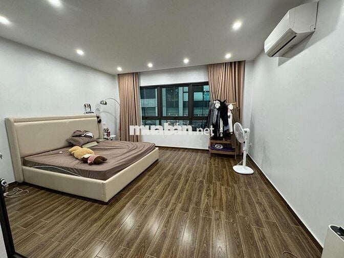 BÁN NHÀ CẦU GIẤY – 8 TẦNG THANG MÁY – 2 MẶT THOÁNG VĨNH VIỄN
